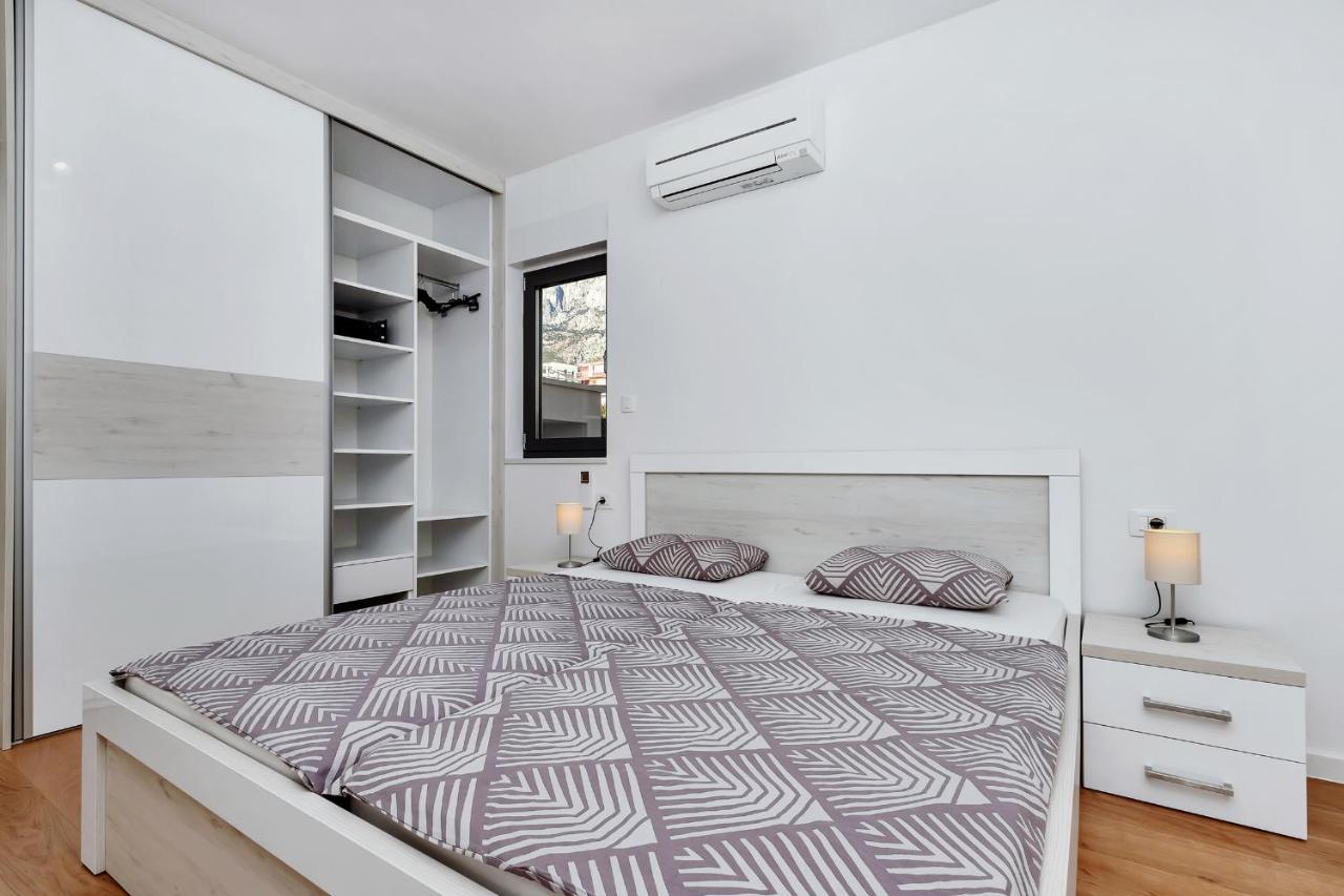 Luxury Apartment Sidro With Free Beach Parking Makarska Exterior photo